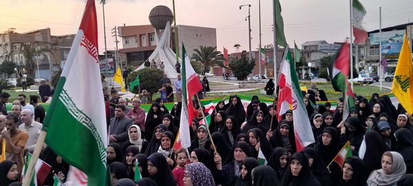 اجتماع مردمی حمایت از سربازان وطن در گلوگاه 