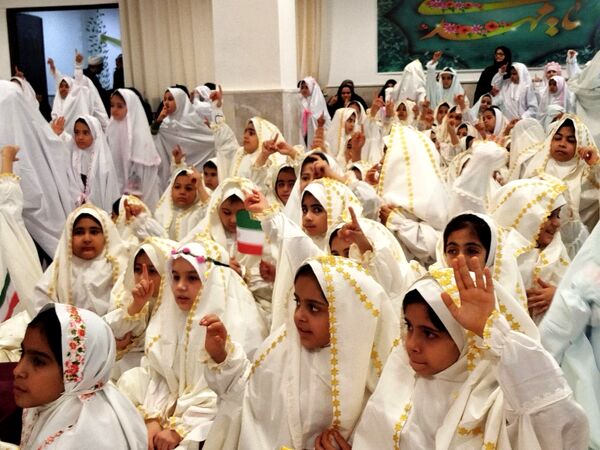 جشن تکلیف برای ۳۶۰ دانش‌آموز پایه سوم شهرستان فاروج