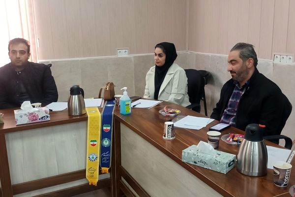 جلسه‌ی قطبی و آموزشی سازمان دانش‌آموزی و پانا در رودهن