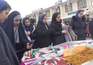 جشنواره «ماها» در دبیرستان بی‌بی سلطنت قفلی مشهد