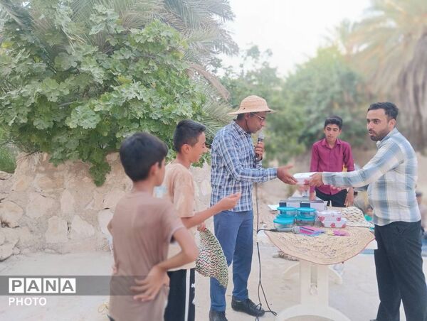 عطر خرما با جشن میلاد پیامبر (ص) در روستای بناب
