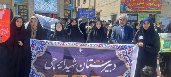راهپیمایی با‌شکوه روز قدس با حضور فرهنگیان گلبهار 