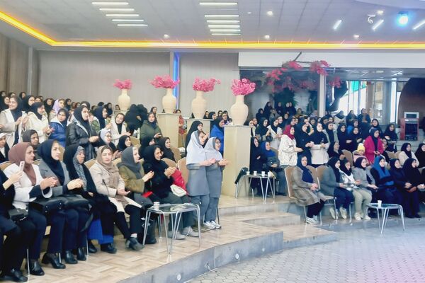 درخشش ستارگان علم و آموزش در جشن ستارگان