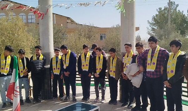 مراسم غبارروبی مزار شهدای گمنام دانشگاه آزاد اسلامی واحد کاشمر