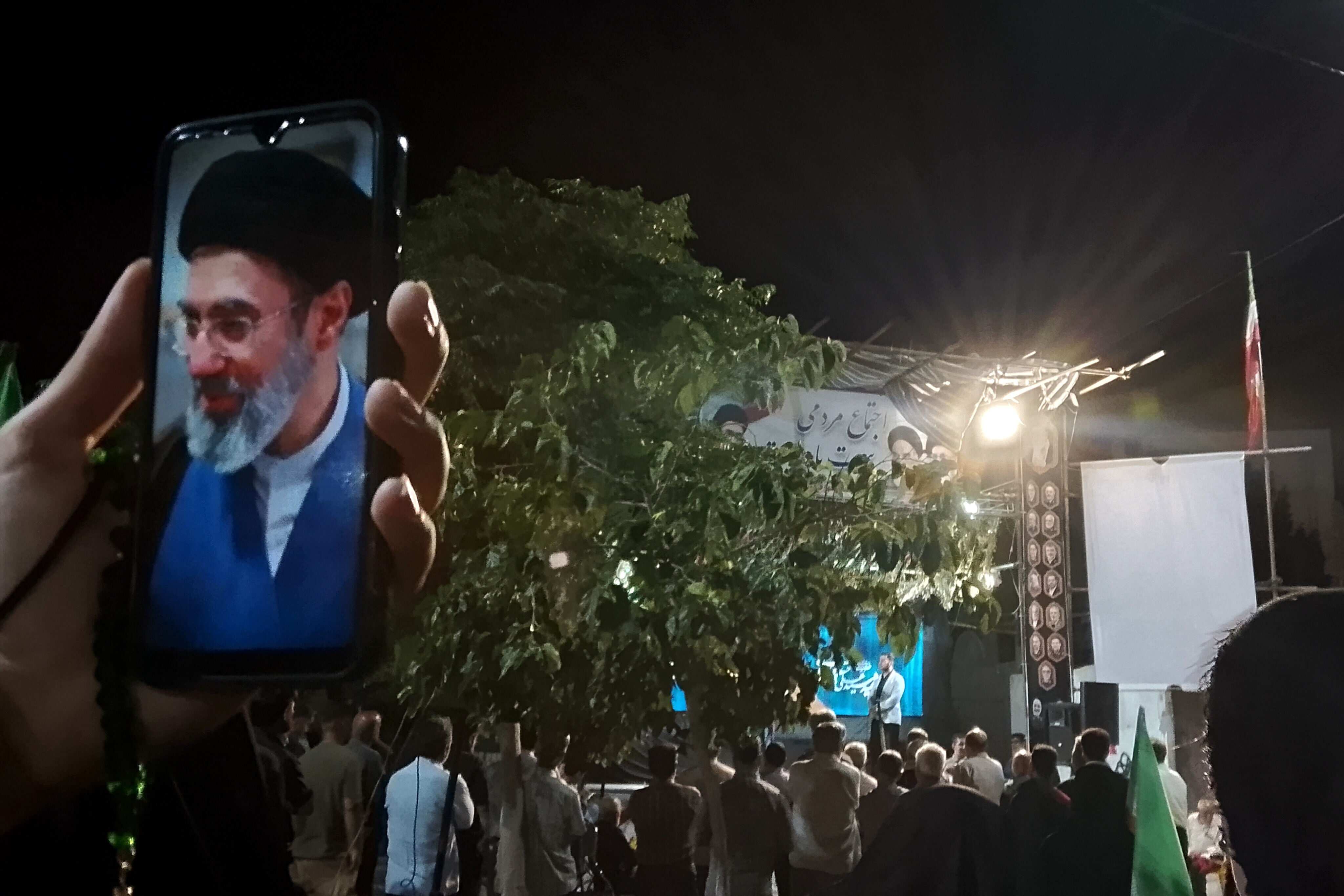 حضور غیور مردمان فردوسیه، در صدمین شب اجتماعات