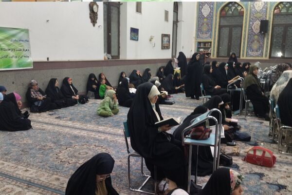 محفل انس با قرآن به‌مناسبت هفته وحدت در مسجد صاحب الزمان(عج) شهرک وحدت شهرستان فردیس