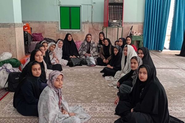 مراسم معنوی اعتکاف در مسجد جامع روستای نقاب خلیل آباد