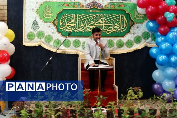 مسجدالقرآن غرق در شادی میلاد کریم اهل بیت(ع)