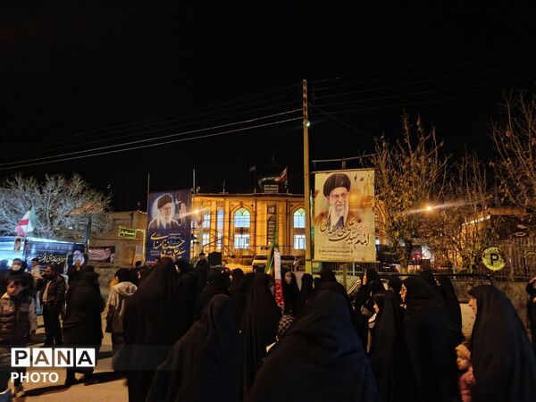 تجمع باشکوه مردمی  برای خونخواهی رهبر شهید در شهرستان بهار