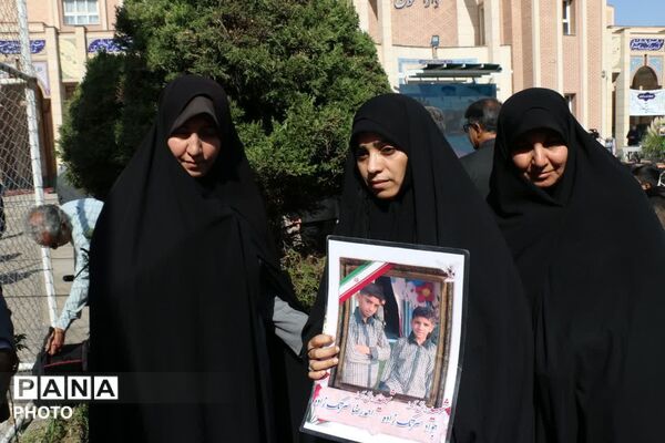 زنگ مهر، ایثار، شهادت و نماز  در هنرستان دارالفنون