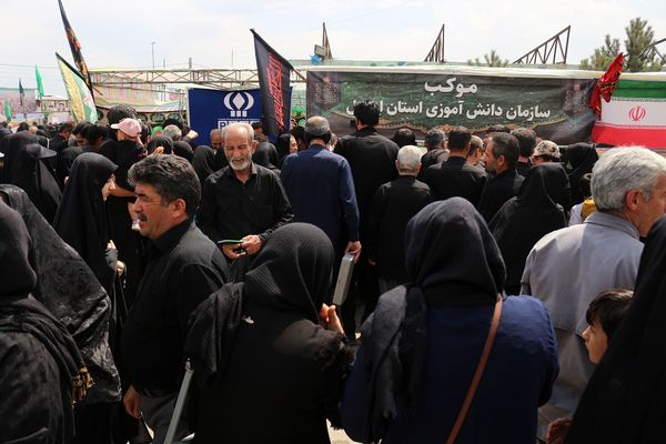 برپایی موکب سازمان دانش آموزی استان اردبیل در مراسم دلدادگان حسینی