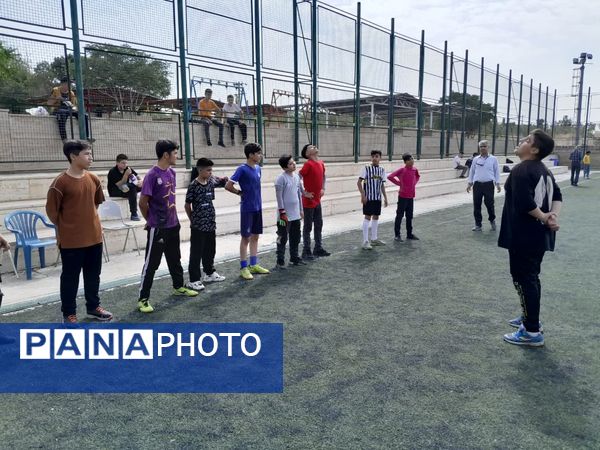 روزی پرانرژی برای پسران ناحیه یک زنجان و منطقه ایجرود در اردوی دانش‌آموزی یک‌روزه