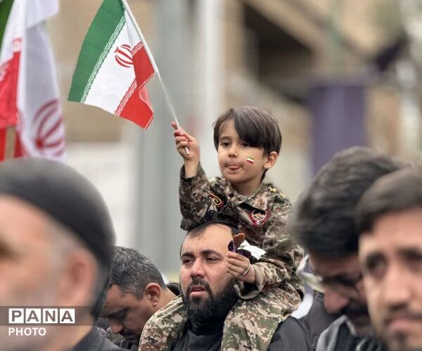 ایرانِ سوگوار، یک‌صدا در عهد وفاداری