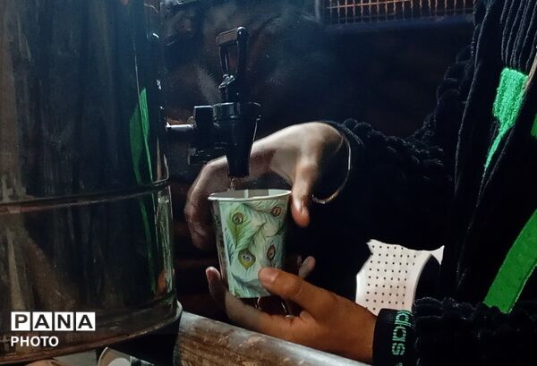 موکب چایخانه در حسینیه امام خمینی(ره) نیشابور