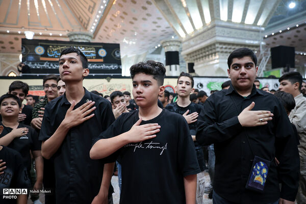گردهمایی چهاردهمین سوگواره «احلی من العسل»