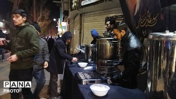 گذری بر فعالیت مدرسه گلشن در شب ۲۳ ماه رمضان 
