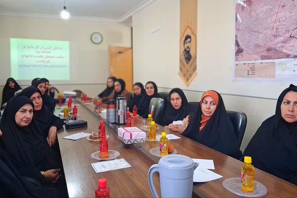 نشست هم‌اندیشی بانوان تأثیرگذار روستای شوش در باشت