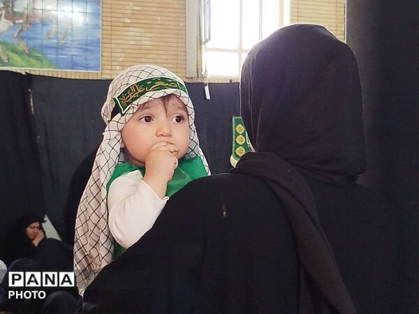 همایش شیرخوارگان حسینی شهرستان بن
