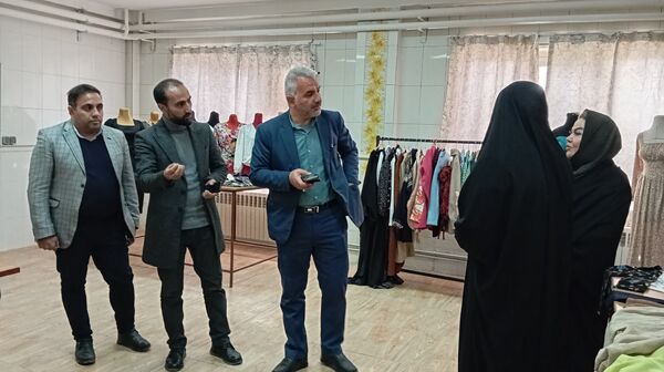 آیین افتتاحیه نمایشگاه «اقتصاد مقاومتی و صنایع دستی هنرجویان شهرستان بن»