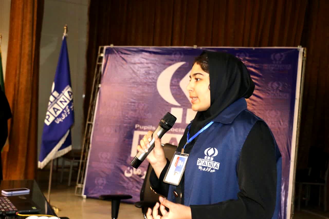 آموزش مقدماتی خبرنگاری در کانون اندیشه شهر کرمان