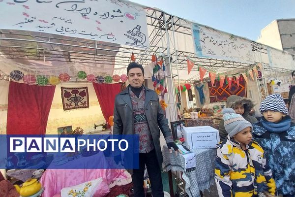 جشنواره ایرانشناسی در دبستان قلنبر ناحیه 2 شهرری 