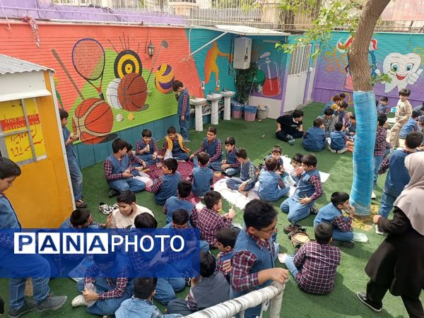 هوای پاک و  صبحانه ی سالم  در دبستان مبتکران ۳