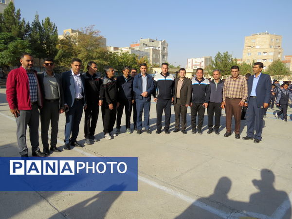 آغاز روزی پرنشاط با اجرای ورزش صبحگاهی در مدارس بجنورد 