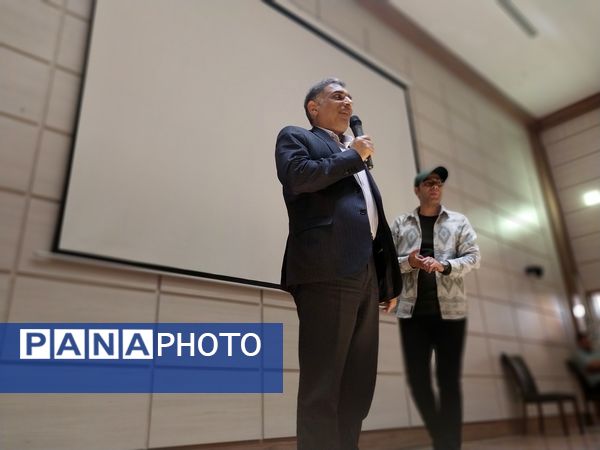 جشن روز دختر در هنرستان امام حسن مجتبی(ع) با حضور مسئولان ناحیه ۶