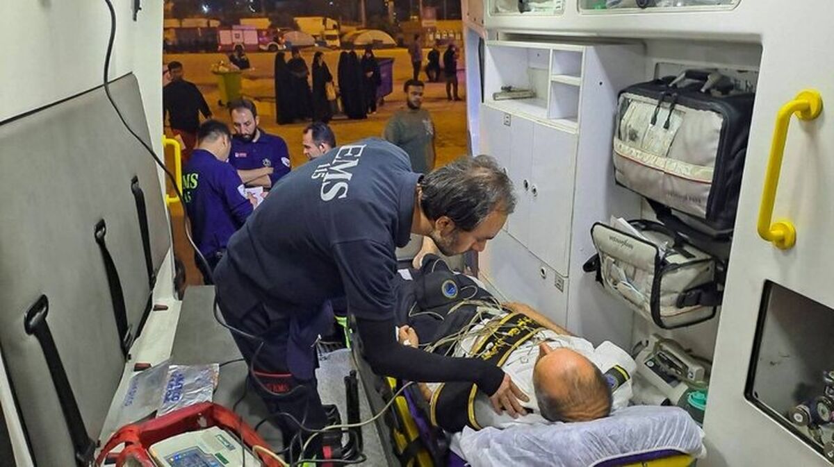 مراجعه بیش از ۴۸ هزار نفر در مراسم بدرقه رهبر شهید به اورژانس/ نجات ۳ نفر از مرگ حتمی