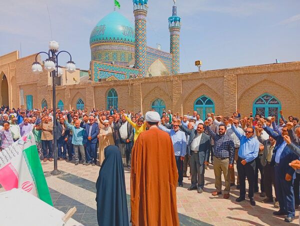 مشت هایی که آزادی فلسطین را صدا میزند