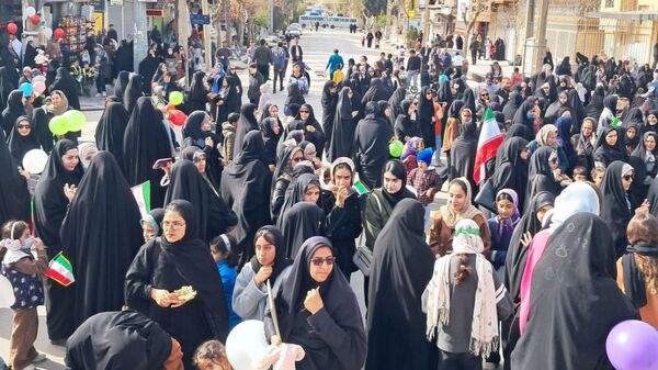 نمایش شکوه اقتدار مردم شهید پرور فیروزآباد 