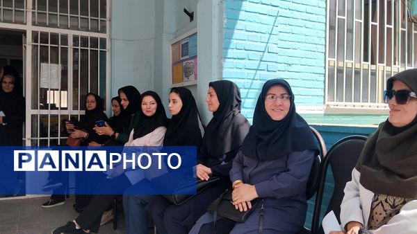 برگزاری «جشن جوانه‌ها» در مدرسه شهدای شهرداری ناحیه ۲ کرج