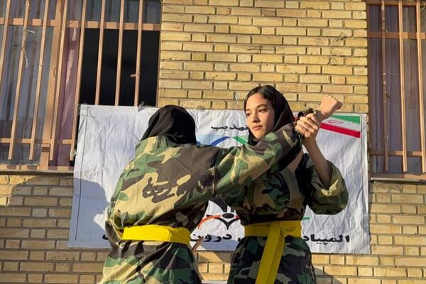 درخشش دانش‌آموزان ورزشکار دبیرستان بعثت۲ وایین در المپیاد درون مدرسه‌ای 