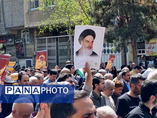 حضور پرشور مردم دارالمؤمنین کاشان در راهپیمایی روز قدس