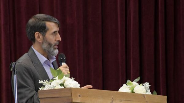 نقش بی‌بدیل مربیان تربیتی در شکوفایی نسل آینده در همایش منطقه ۵ تهران بازخوانی شد