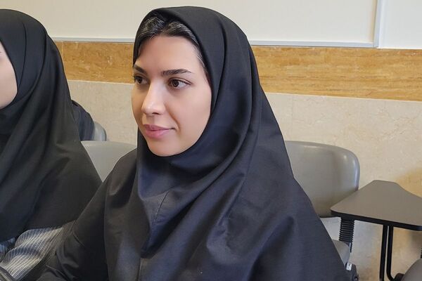جلسه شورای معلمان دبیرستان نمونه دولتی ولایت