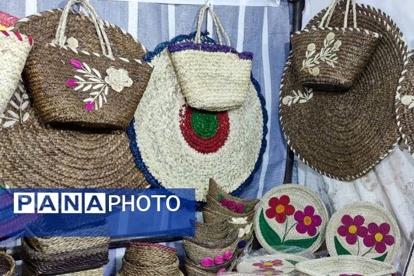 برپایی نمایشگاه بهاری در شهرستان لردگان 