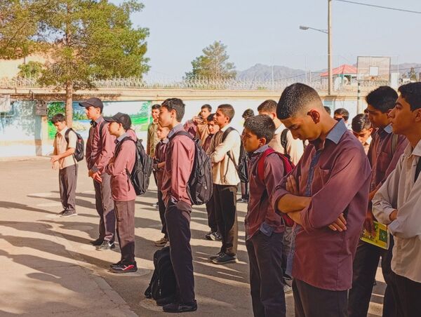 حضور مدیر آموزش و پرورش کاشمر در دبیرستان پسرانه میثاق