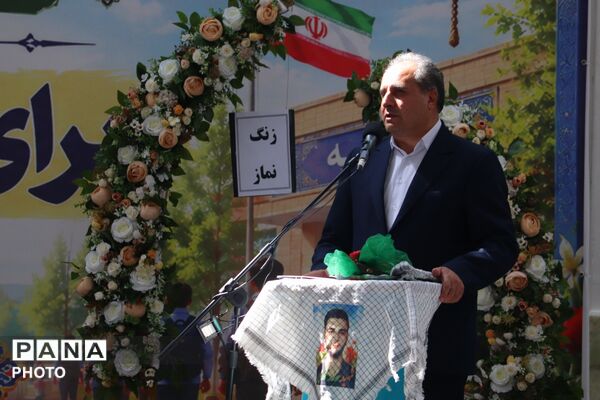 برگزاری محفل انس با قرآن و زنگ نماز در تبریز