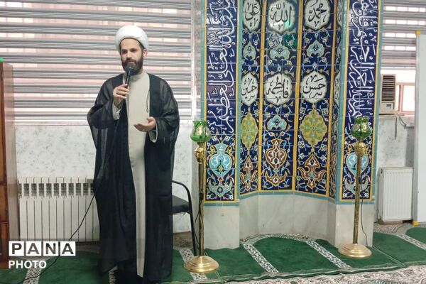 جشن ولادت حضرت زینب(س) در اداره آموزش و پرورش کهریزک 