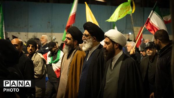 تجمعات عظیم مردمی نسبت به استکبار جهانی در کرج