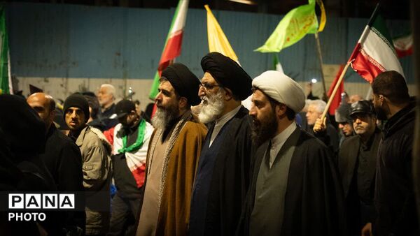 تجمعات عظیم مردمی نسبت به استکبار جهانی در کرج