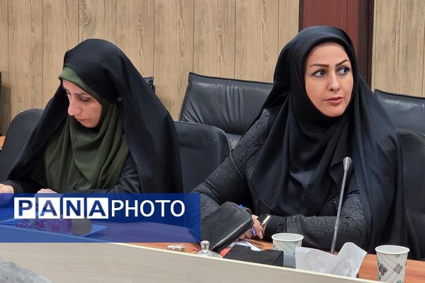 سومین جلسه شورای آموزش و پرورش ناحیه دو بهارستان