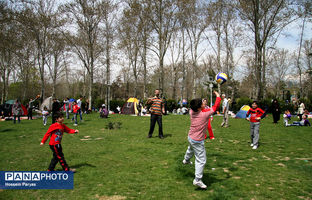 ۱۳ فروردین روز دوستی با طبیعت