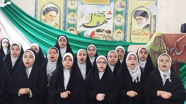 یادواره شهدای دبستان شاهد بنت‌الحسین تبریز با عطر فاطمی