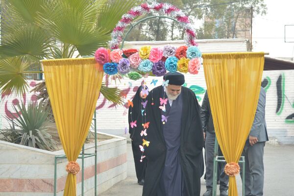 حضور خادمان رضوی در مدرسه قدر بهارستان‌دو