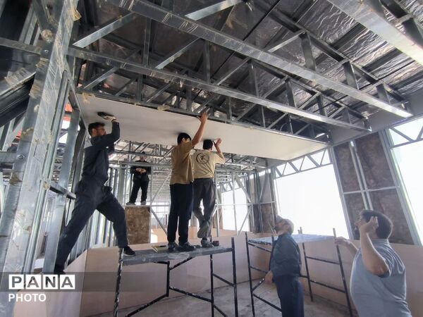 مدرسه شش‌ کلاسه در حال ساخت روستای «قلعه‌نو» کلات به کارگاه بزرگ خدمت تبدیل شد