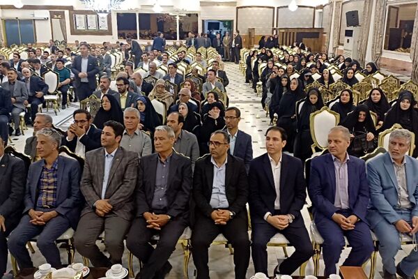 هفدهمین جشنواره مجمع خیرین مدرسه‌ساز شهریار در تالار شباهنگ شهریار 