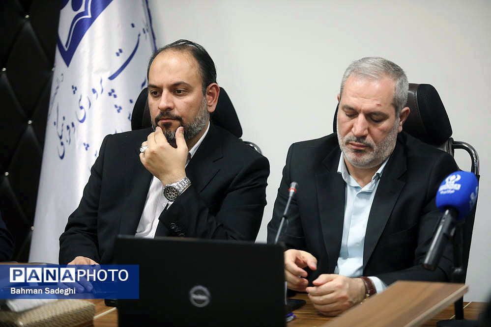 باید همگان کمک کنند مدرسه به جایگاه شایسته خود در جامعه دست یابد