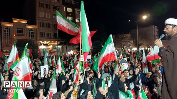 مراسم باشکوه وداع با پیکر دو شهید مطهر در نیشابور 